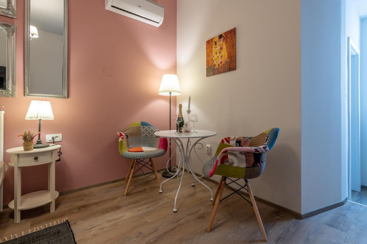 Old City Romantic Studios 4 With Free Private Parking Пула Екстер'єр фото